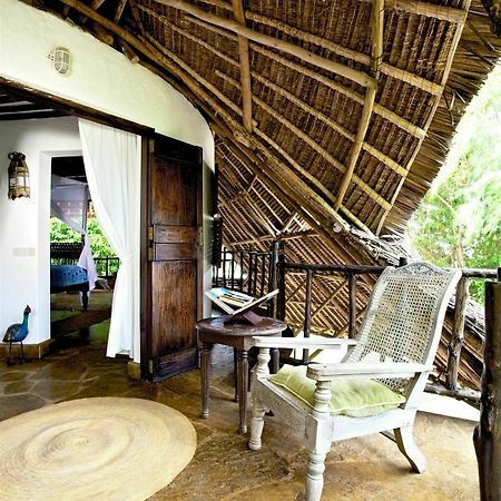 Kinondo Kwetu Hotel Diani Beach Kültér fotó