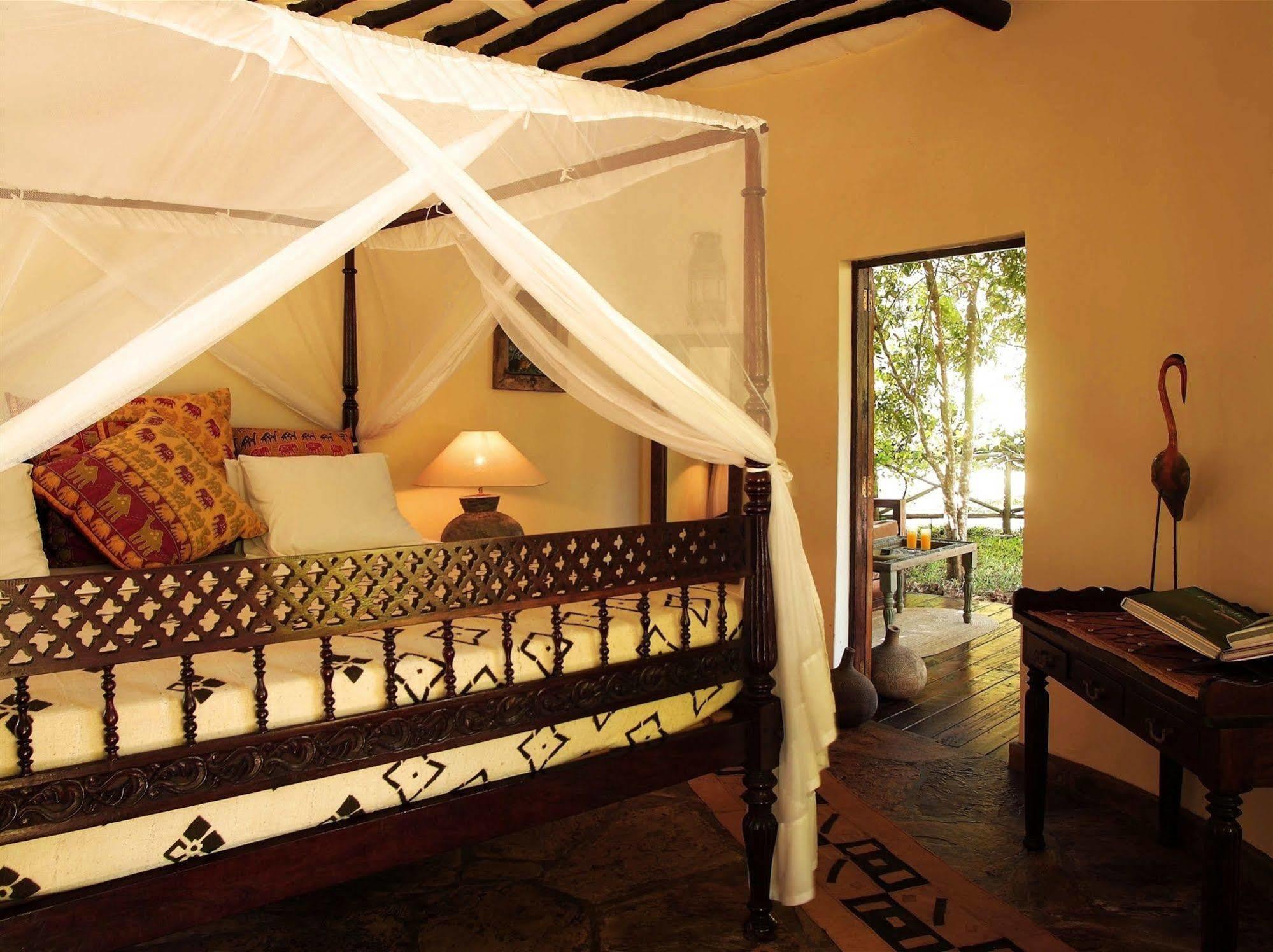 Kinondo Kwetu Hotel Diani Beach Kültér fotó